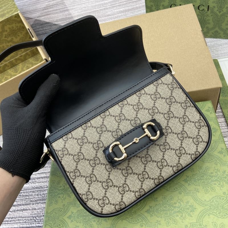 Gvc*1 horsebit bags